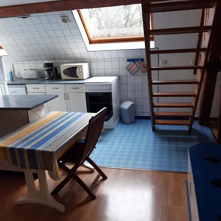 Le Manoir De Conteville Guest house